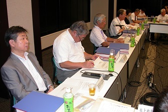 介護療養病床などの論点提示