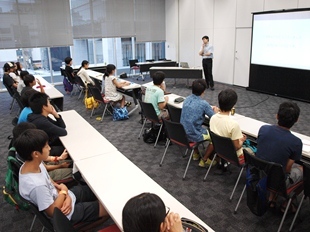 医学部志す高校生らに医師がメッセージ