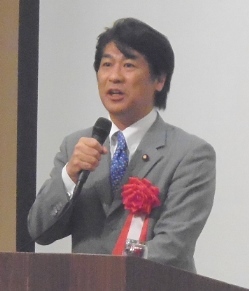 田村前大臣「地域包括ケアは空き家活用を」