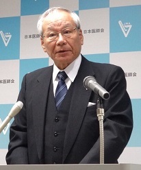 日医横倉会長「本体マイナス容認できない」