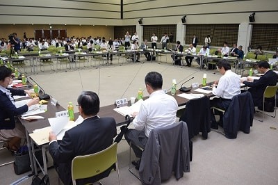 要介護状態の改善、市町村の成果指標に