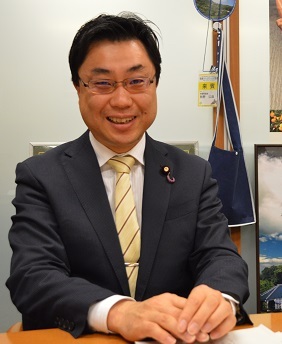 遠隔診療報酬「へき地、認知症、在宅」焦点